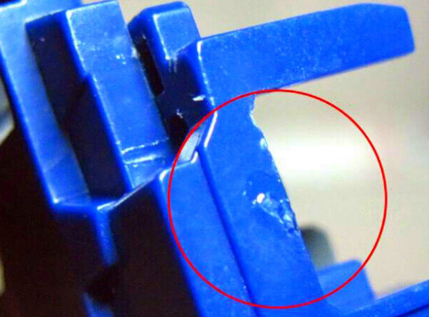  How do you prevent stress marking in injection moulding