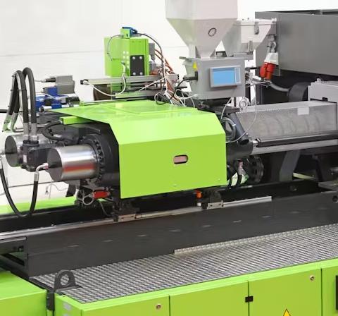 What are the two types of injection molding